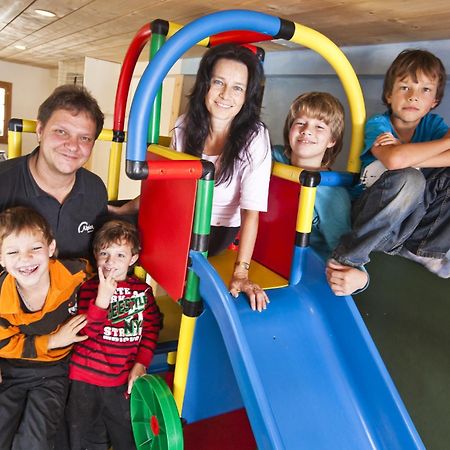 Familienhotel Alpina Breíl Exteriér fotografie